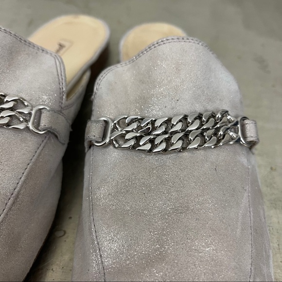Paul Green Gray Mules with Silver Chain - Picture 4 of 7